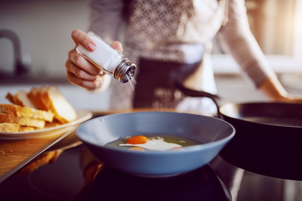 reduce salt to cut belly fat fast